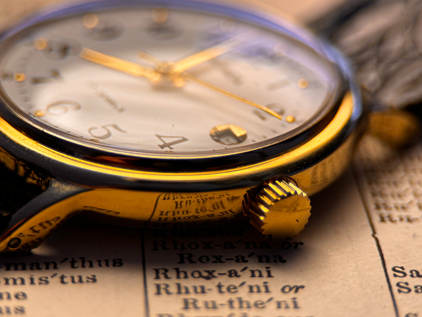 Sekonda 17-Jewel Mechanical Wind – Gold Tone (1970s)