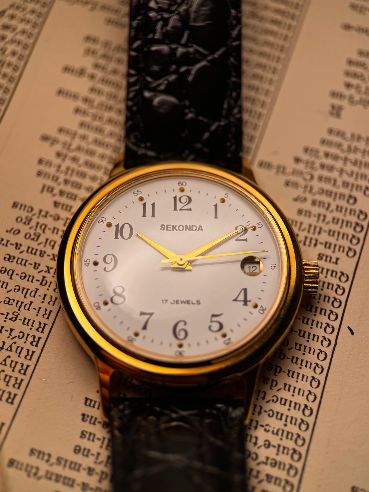 Sekonda 17-Jewel Mechanical Wind – Gold Tone (1970s)