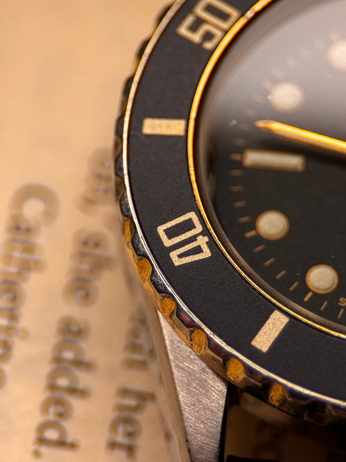TAG Heuer 1000 Professional 984.015N – Classic Quartz Diver Pre TAG