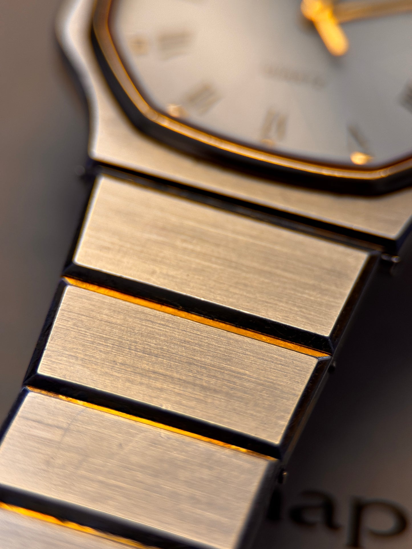 Vintage Raymond Weil Genève Ref. 9107 – Two-Tone Quartz Elegance