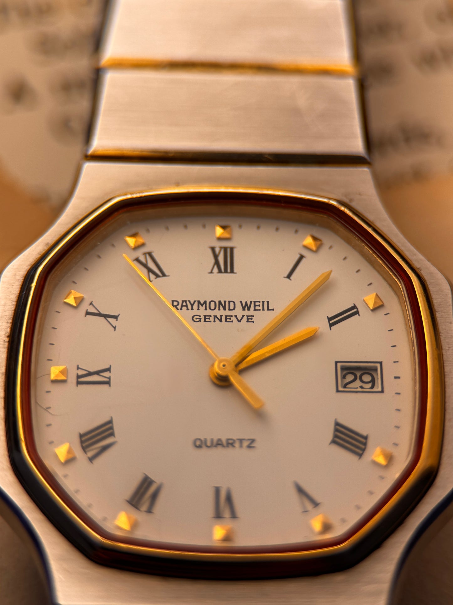 Vintage Raymond Weil Genève Ref. 9107 – Two-Tone Quartz Elegance