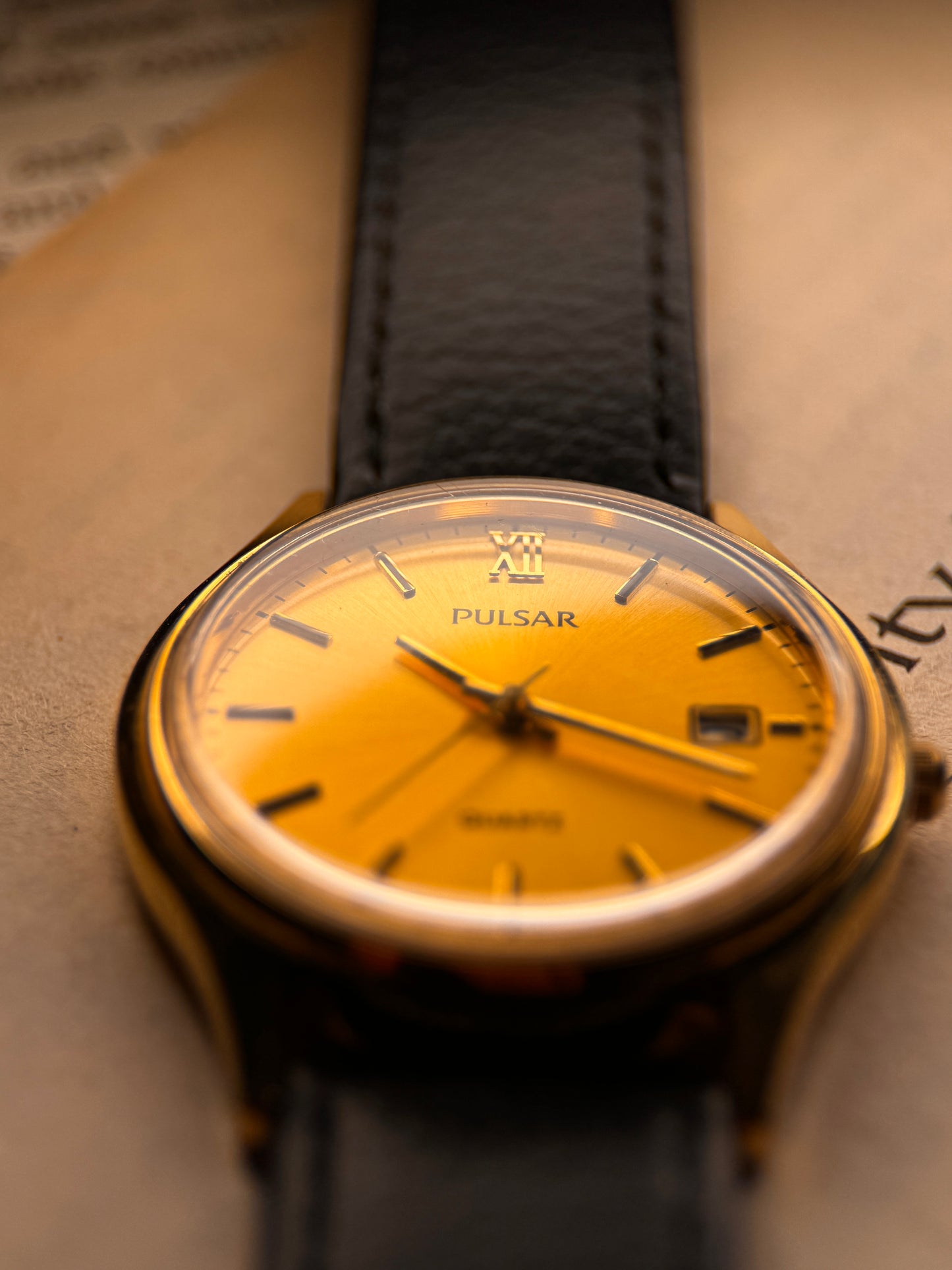 Vintage Pulsar Quartz Ref: 116346 – Gold Dial | Black Leather Strap