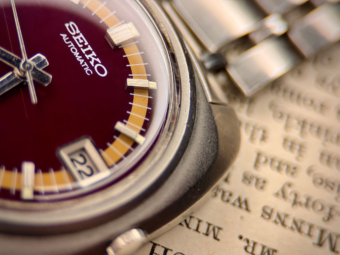 Seiko 7005-7080R | Burgundy Sunburst Dial | 1970s Japan | Rare