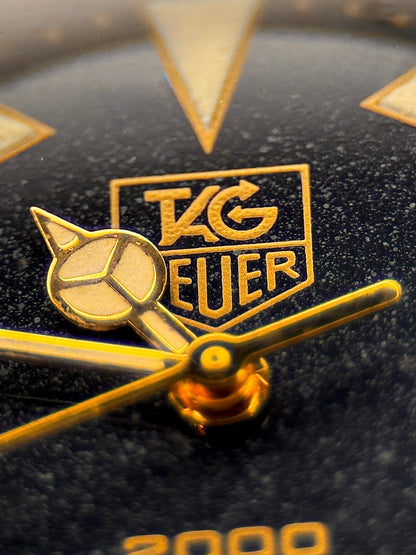 TAG Heuer 2000 Professional "Moondust" Dial | Quartz | 200m Diver