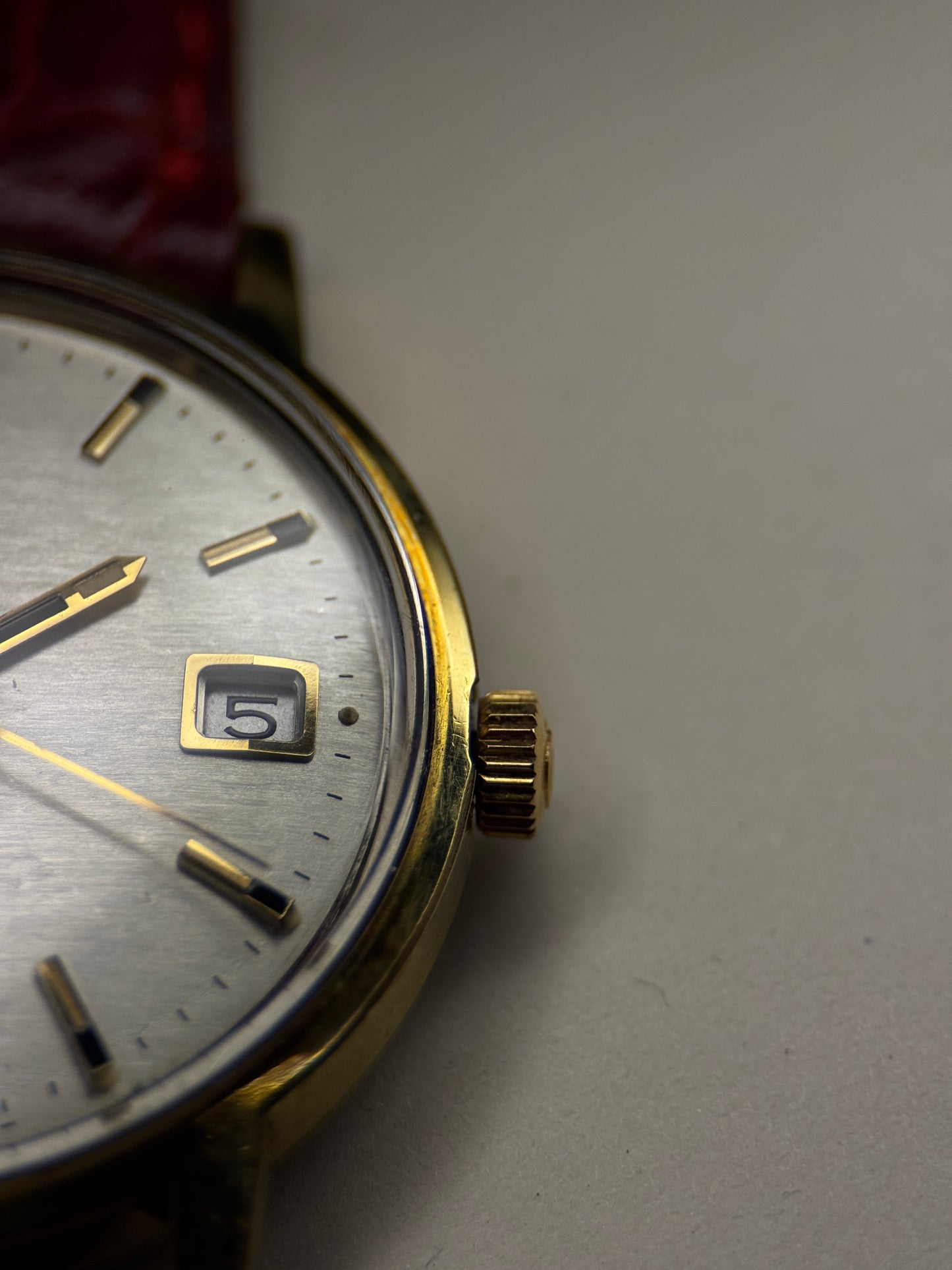 Omega Genève | Ref. 136.070 | Cal. 613 | Circa 1970