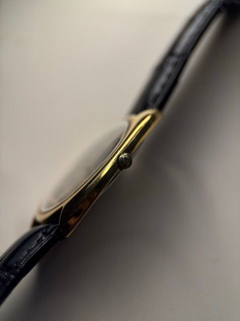 Universal Genève | Ultra Slim | Linen Dial | Cal 1 - 42