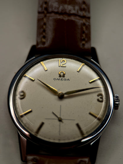 Omega | Cream Crosshair Dial | Ref. 14713-3 | Circa 1960