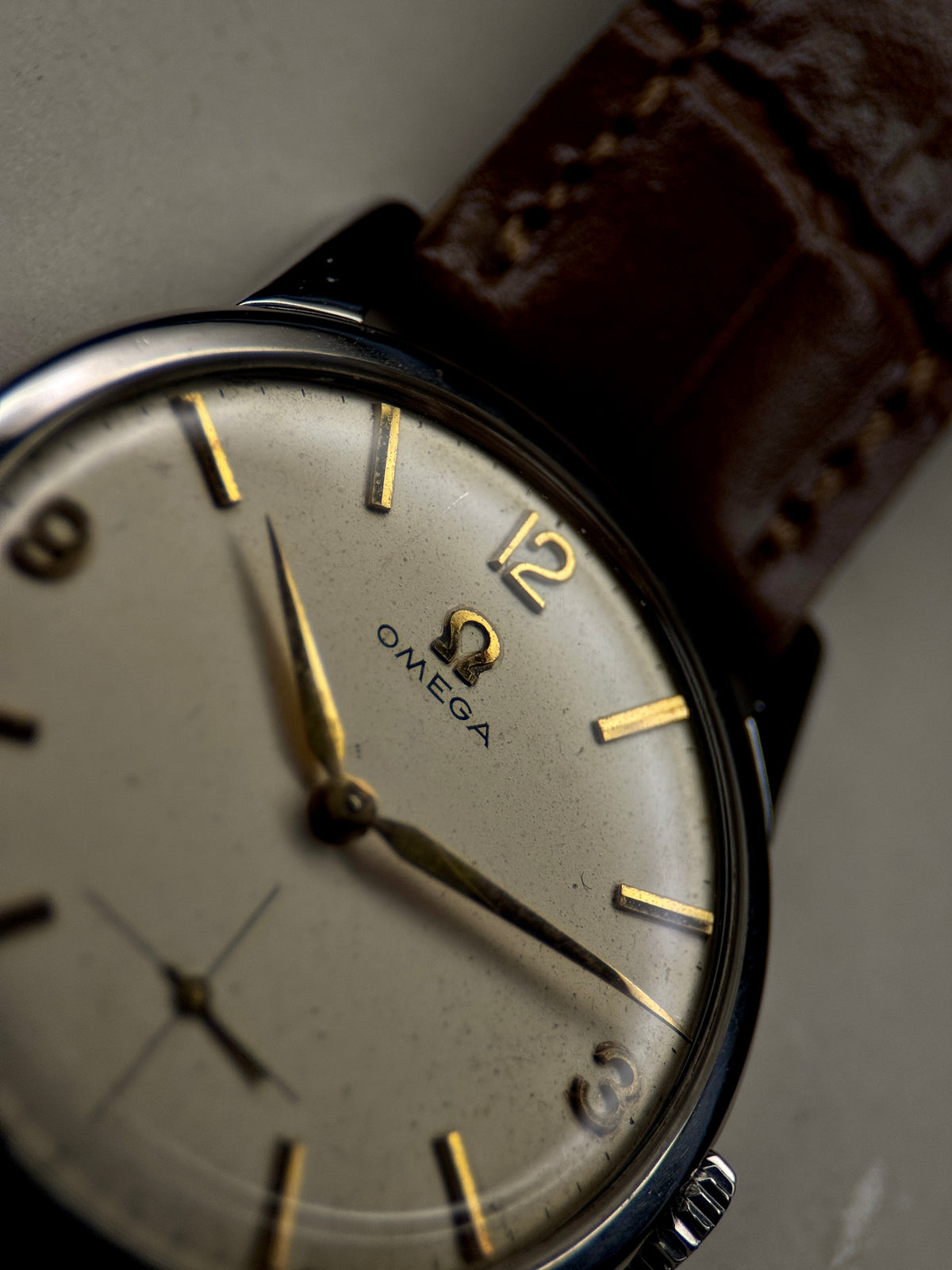 Omega | Cream Crosshair Dial | Ref. 14713-3 | Circa 1960