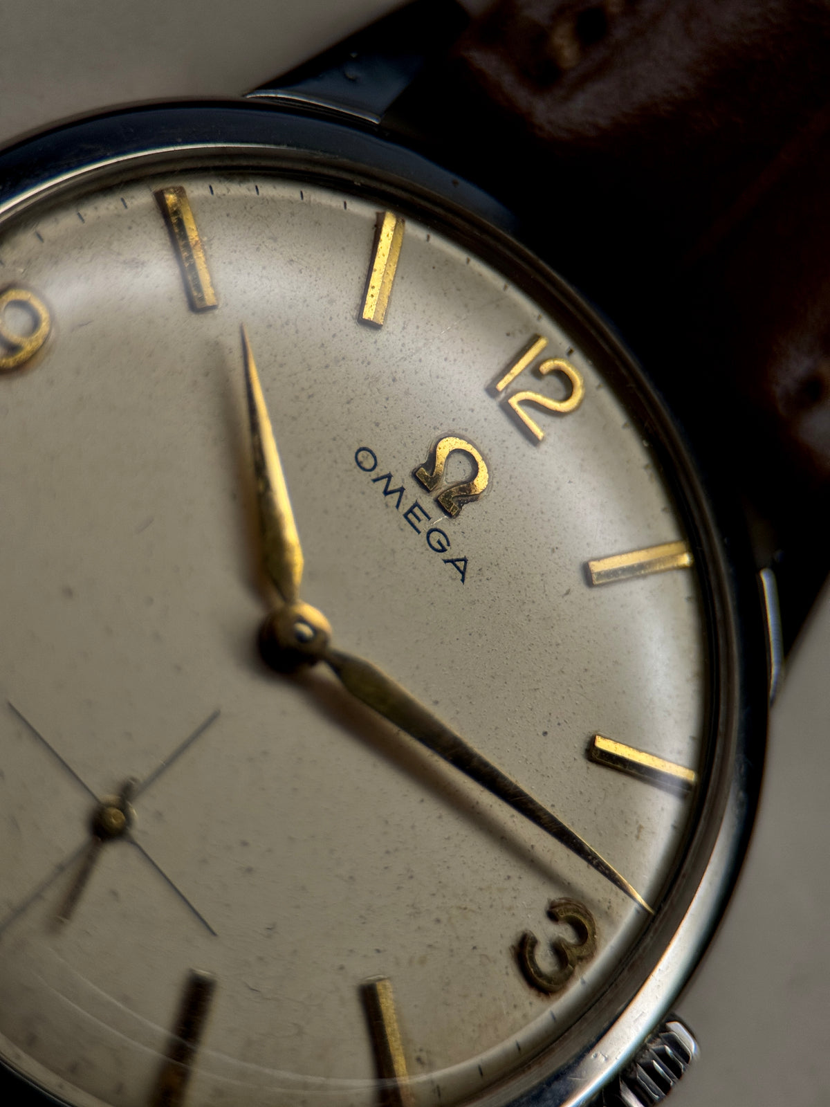 Omega | Cream Crosshair Dial | Ref. 14713-3 | Circa 1960