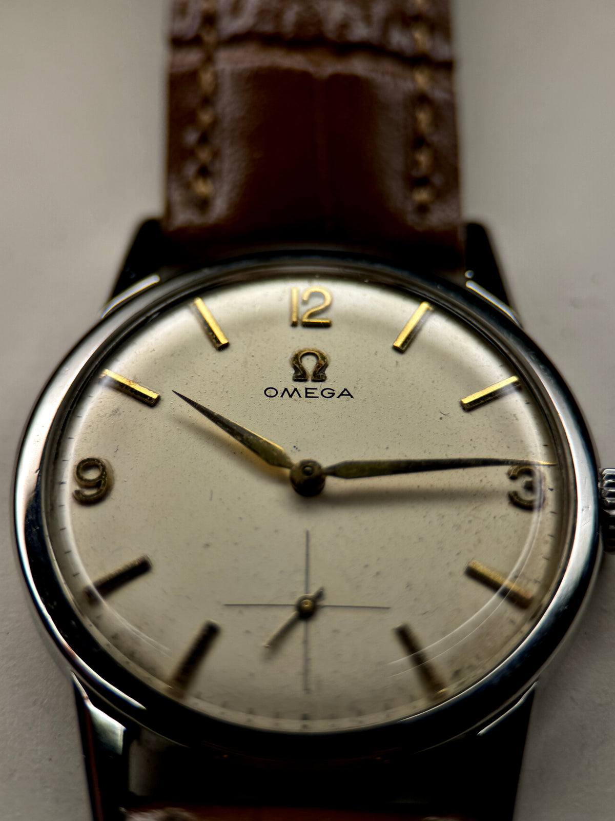 Omega | Cream Crosshair Dial | Ref. 14713-3 | Circa 1960