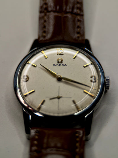 Omega | Cream Crosshair Dial | Ref. 14713-3 | Circa 1960
