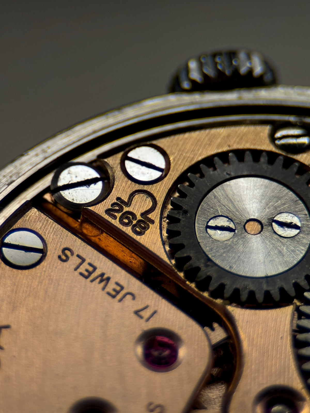 Omega | Cream Crosshair Dial | Ref. 14713-3 | Circa 1960