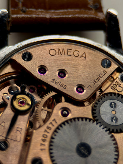 Omega | Cream Crosshair Dial | Ref. 14713-3 | Circa 1960